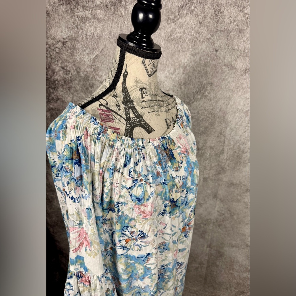 Karen Kane USA Boho Chic Blue & Pink Floral Bell Sleeve Tunic Top Size M - Picture 6 of 8